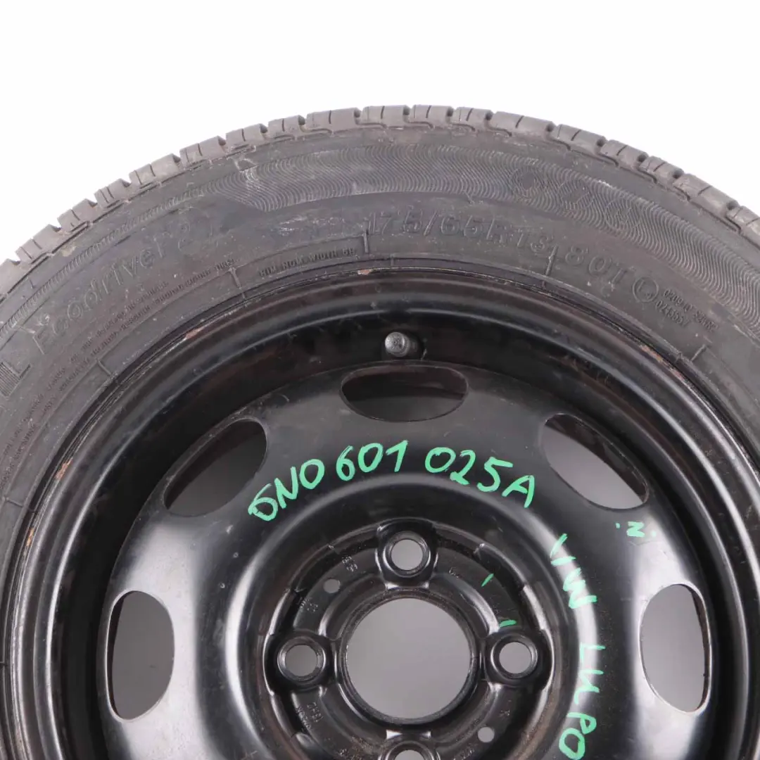 Ruota scorta Audi A4 B7 compatta acciaio R17 4J Continental 125/80 8E0601027C per con numero di parte 6N0601025A Ruota scorta Audi A4 B7 compatta acciaio R17 4J Continental 125/80 8E0601027C - SKU 6N0601025A - Numero di parte 6N0601025A