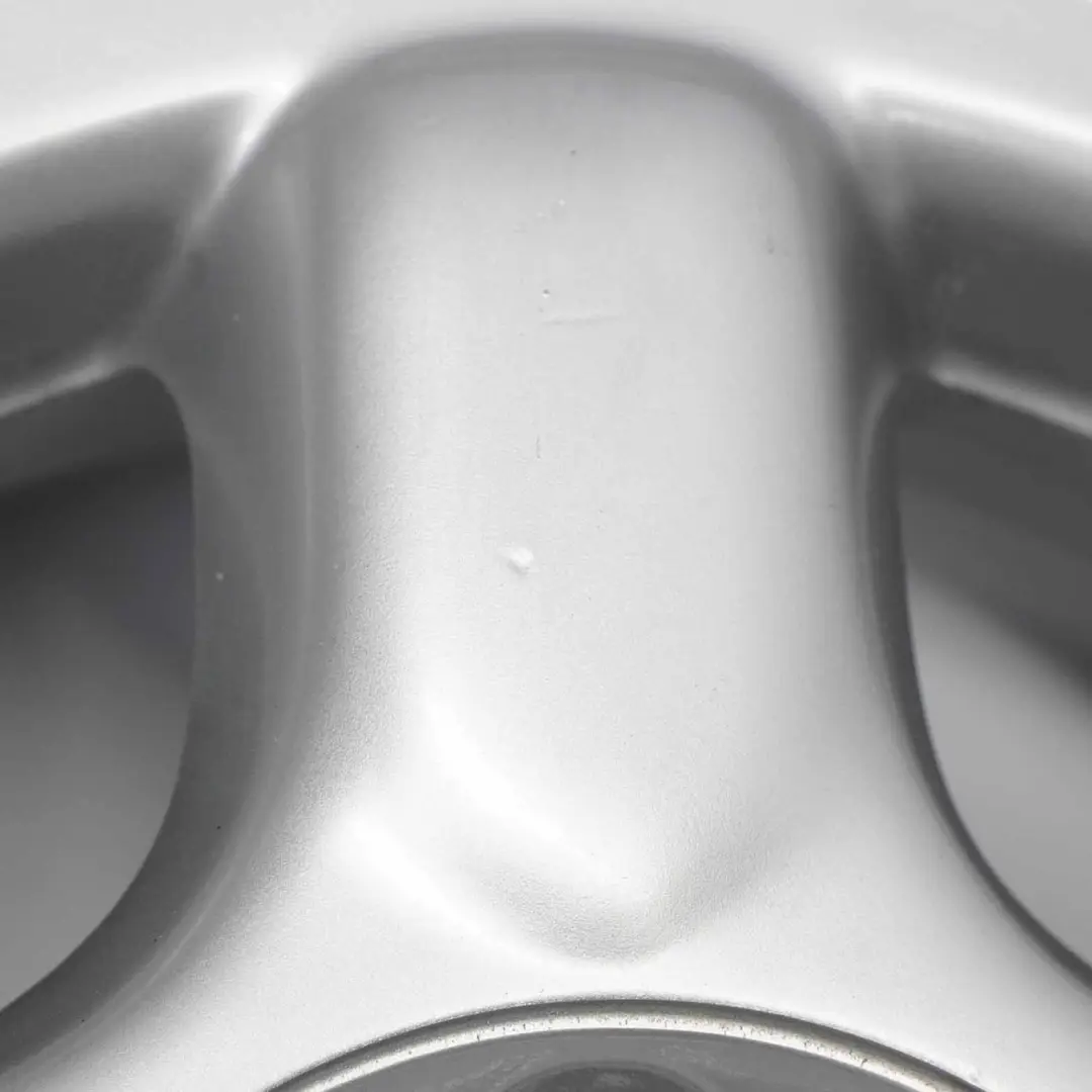 6N Felga Aluminiowa 14" 6J do VW Polo o numerze 6N0601025D VW Polo 6N Felga Aluminiowa 14" 6J - SKU 6N0601025D-1 - Numer Części 6N0601025D