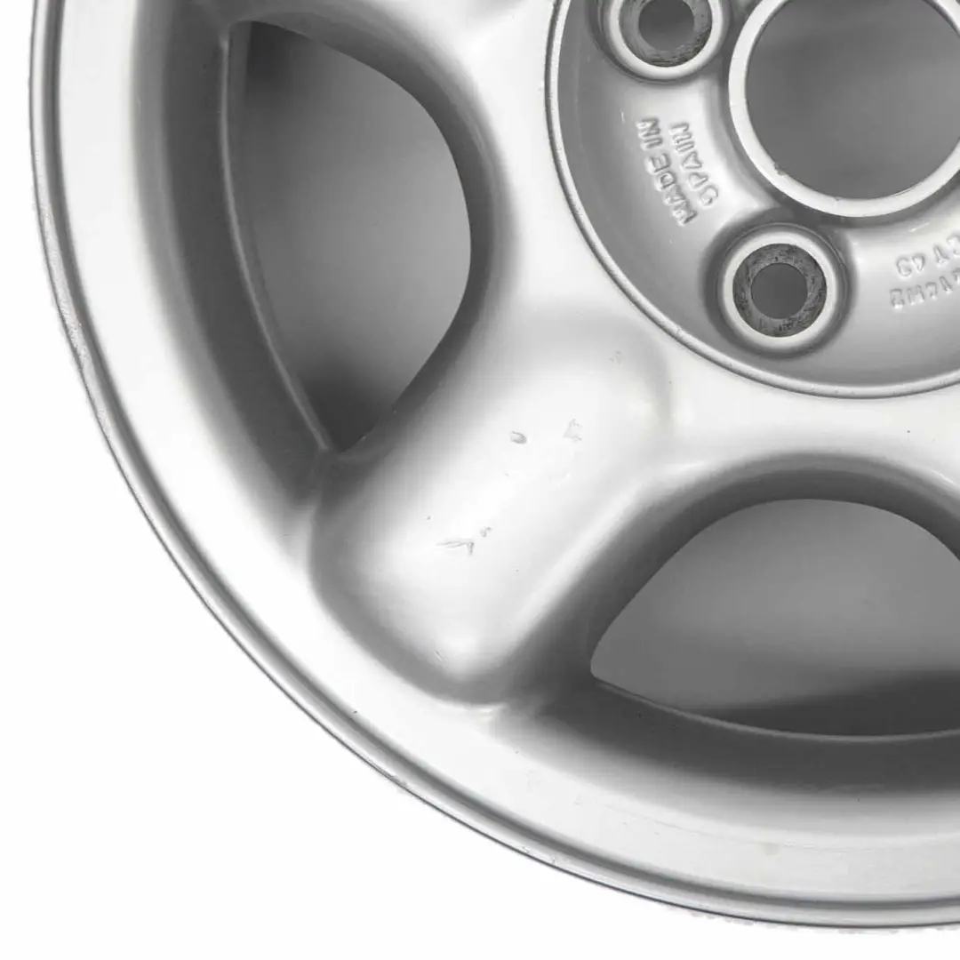 VW Volkswagen Polo 6N Silberne Leichtmetallfelge 14" ET:43 6J - SKU 6N0601025D-2 - Teilenummer 6N0601025D