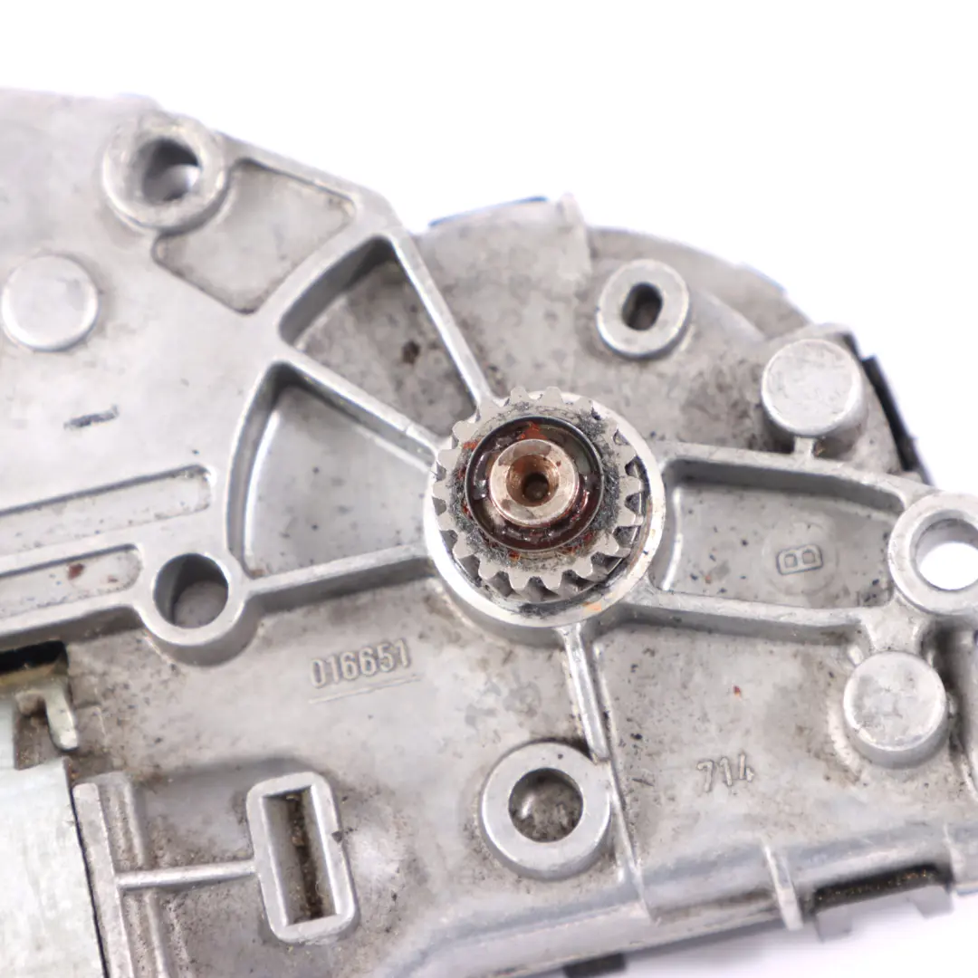 MK4 9N Seat Skoda Sunroof Motor Drive to Volkswagen Polo with Part number 6N0959591A Volkswagen Polo MK4 9N Seat Skoda Sunroof Motor Drive - SKU 6N0959591A - Part number 6N0959591A