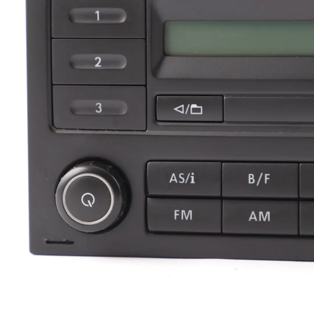 Radio CD Player VW Volkswagen Polo 9N Head Unit Audio Player to with Part number 6Q0035152E Radio CD Player VW Volkswagen Polo 9N Head Unit Audio Player - SKU 6Q0035152E - Part number 6Q0035152E