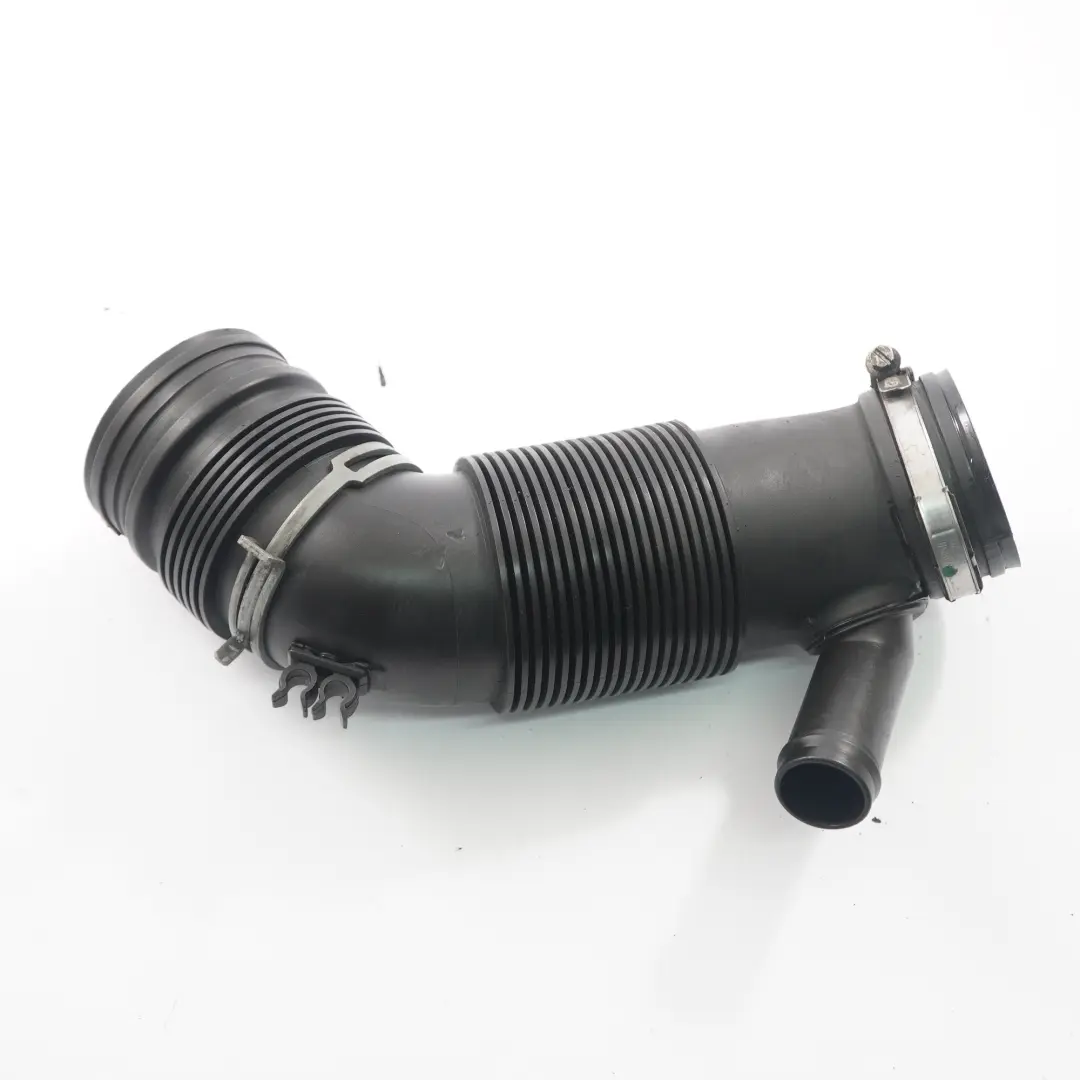 Przewód Wąż Powietrza do Volkswagen Polo 4 9N 1.4 TDI o numerze 6Q0129654AB Volkswagen Polo 4 9N 1.4 TDI Przewód Wąż Powietrza - SKU 6Q0129654AB - Numer Części 6Q0129654AB