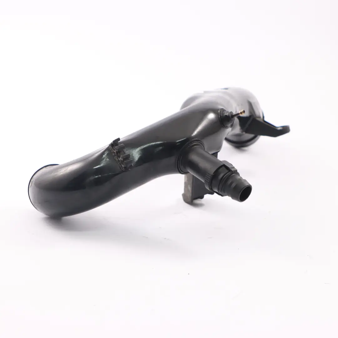 Intake Charge Pipe to VW Volkswagen Polo 4 9N 1.4 TDI Diesel Air with Part number 6Q0129654AK VW Volkswagen Polo 4 9N 1.4 TDI Diesel Air Intake Charge Pipe - SKU 6Q0129654AK - Part number 6Q0129654AK