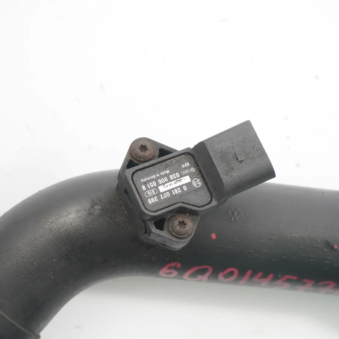 Przewód Wąż Intercoolera do Volkswagen Polo 4 1.4 TDI o numerze 6Q0145770AE Volkswagen Polo 4 1.4 TDI Przewód Wąż Intercoolera - SKU 6Q0145770AE - Numer Części 6Q0145770AE