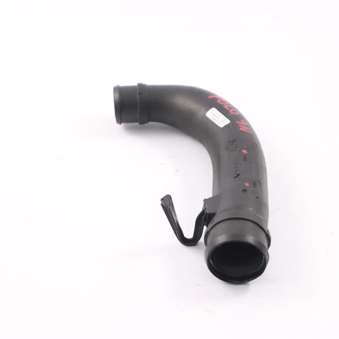 MK4 9N3 1.4 1.9TDI Intercooler Tuyau turbo de charge d'air pour VW Polo à propos du numéro de pièce 6Q0145770G VW Polo MK4 9N3 1.4 1.9TDI Intercooler Tuyau turbo de charge d'air - SKU 6Q0145770G - Numéro de pièce 6Q0145770G