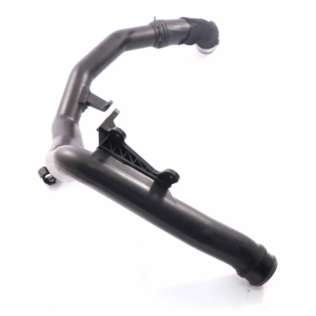 VW Polo 4 9N3 1.4 TDI Tuyau de charge d'air de l'intercooler - SKU 6Q0145828R - Numéro de pièce 6Q0145828R