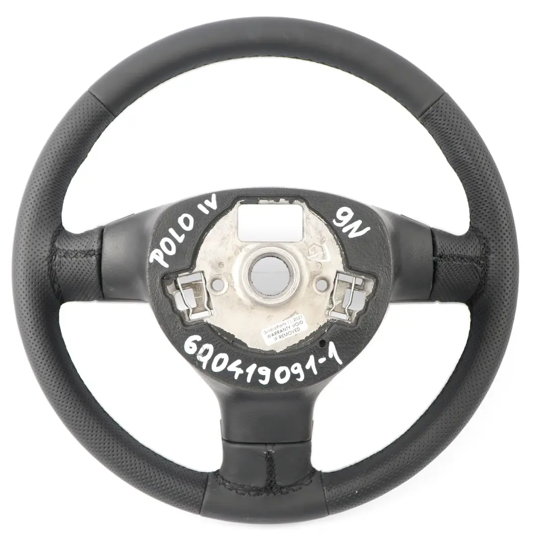 NOUVEAU Volant en cuir noir pour VW Volkswagen Polo IV 9N à propos du numéro de pièce 6Q0419091 VW Volkswagen Polo IV 9N NOUVEAU Volant en cuir noir - SKU 6Q0419091-1 - Numéro de pièce 6Q0419091
