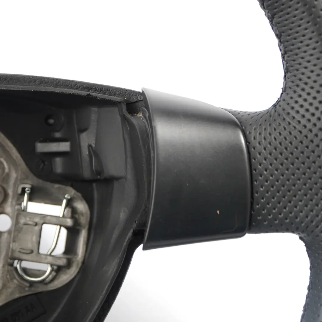 NEU Schwarzes Leder lenkrad für VW Volkswagen Polo IV 9N mit Teilenummer 6Q0419091AA VW Volkswagen Polo IV 9N NEU Schwarzes Leder lenkrad - SKU 6Q0419091AA-1 - Teilenummer 6Q0419091AA