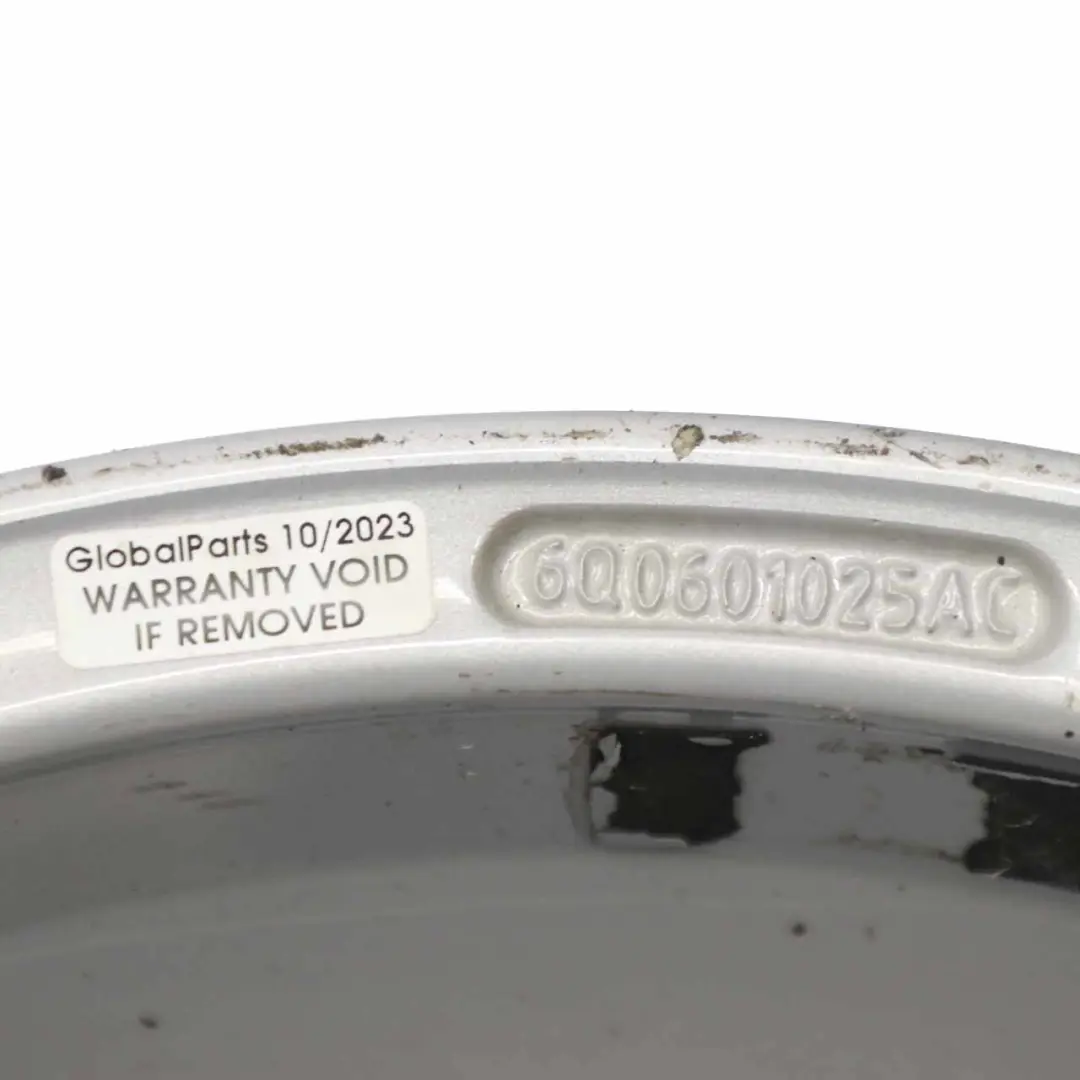 Alloy Rim 14" ET:35 5J to VW Volkswagen Polo 9N Silver Wheel with Part number 6Q0601025AC VW Volkswagen Polo 9N Silver Wheel Alloy Rim 14" ET:35 5J - SKU 6Q0601025AC-3 - Part number 6Q0601025AC