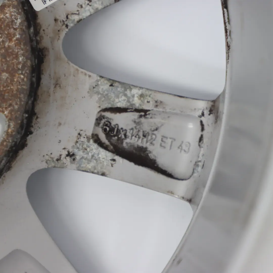 Alloy Rim 14" ET:43 6J to VW Volkswagen Polo 4 9N Silver Wheel with Part number 6Q0601025Q VW Volkswagen Polo 4 9N Silver Wheel Alloy Rim 14" ET:43 6J - SKU 6Q0601025Q-2 - Part number 6Q0601025Q