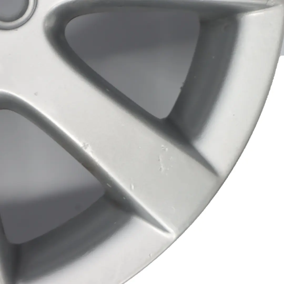 Alloy Rim 14" ET:43 6J to VW Volkswagen Polo 4 9N Silver Wheel with Part number 6Q0601025Q VW Volkswagen Polo 4 9N Silver Wheel Alloy Rim 14" ET:43 6J - SKU 6Q0601025Q-2 - Part number 6Q0601025Q