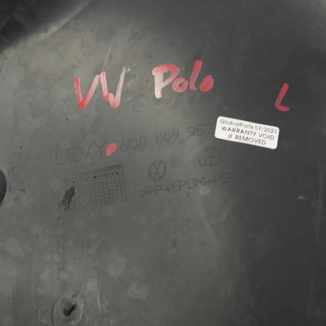 Passaruota anteriore sinistro Pannello rivestimento per VW Polo 9N con numero di parte 6Q0809957 VW Polo 9N Passaruota anteriore sinistro Pannello rivestimento - SKU 6Q0809957 - Numero di parte 6Q0809957