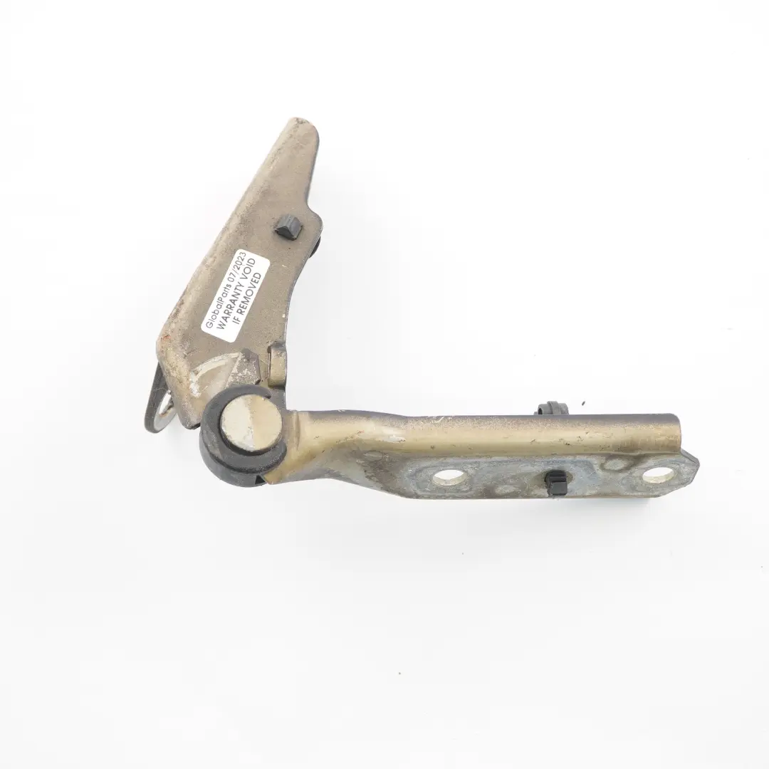 Charnière de capot avant gauche pour Volkswagen VW Polo 9N à propos du numéro de pièce 6Q0823301E Volkswagen VW Polo 9N Charnière de capot avant gauche - SKU 6Q0823301E - Numéro de pièce 6Q0823301E