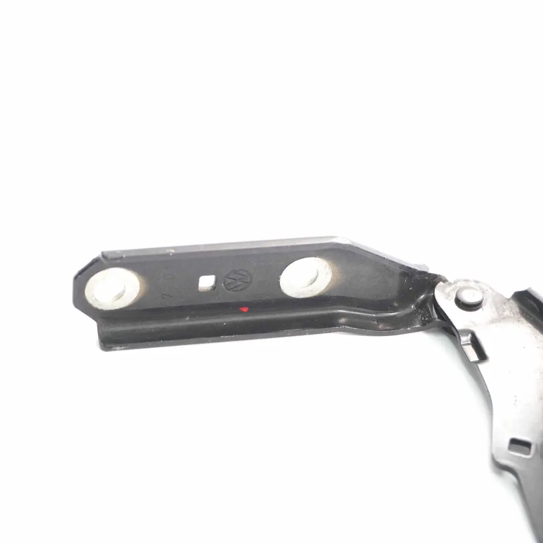 Charnière de capot avant droite pour VW Volkswagen Polo 4 9N à propos du numéro de pièce 6Q0823302B VW Volkswagen Polo 4 9N Charnière de capot avant droite - SKU 6Q0823302B - Numéro de pièce 6Q0823302B