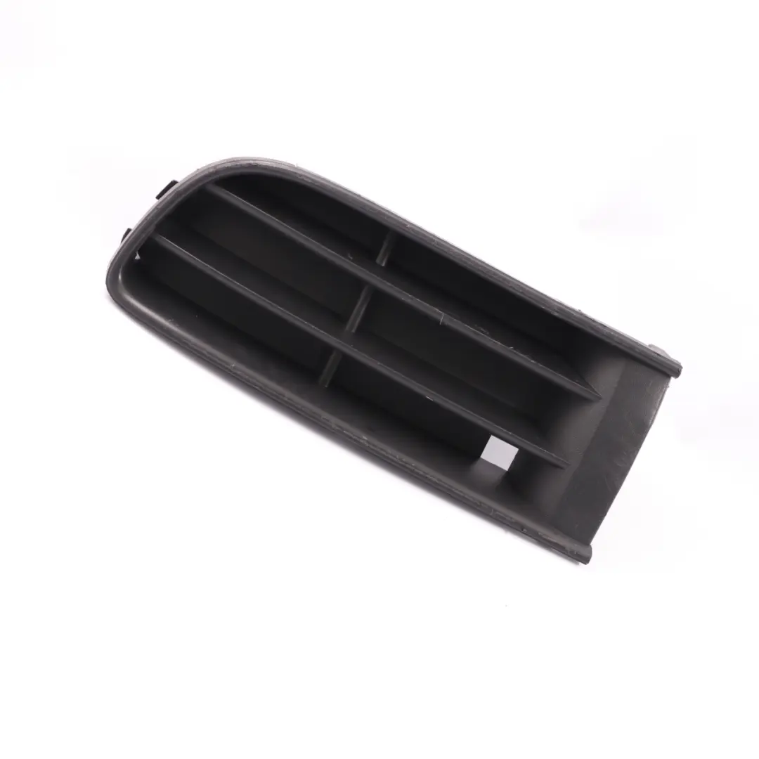 VW Volkswagen Polo 9N Parachoques Delantero Rejilla Tapa Embellecedor Izquierda - SKU 6Q0853665 - Número de pieza 6Q0853665