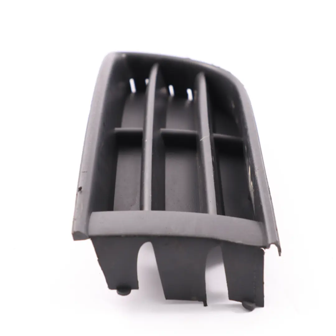 VW Volkswagen Polo 9N Garniture de grille de pare-chocs avant gauche - SKU 6Q0853665 - Numéro de pièce 6Q0853665