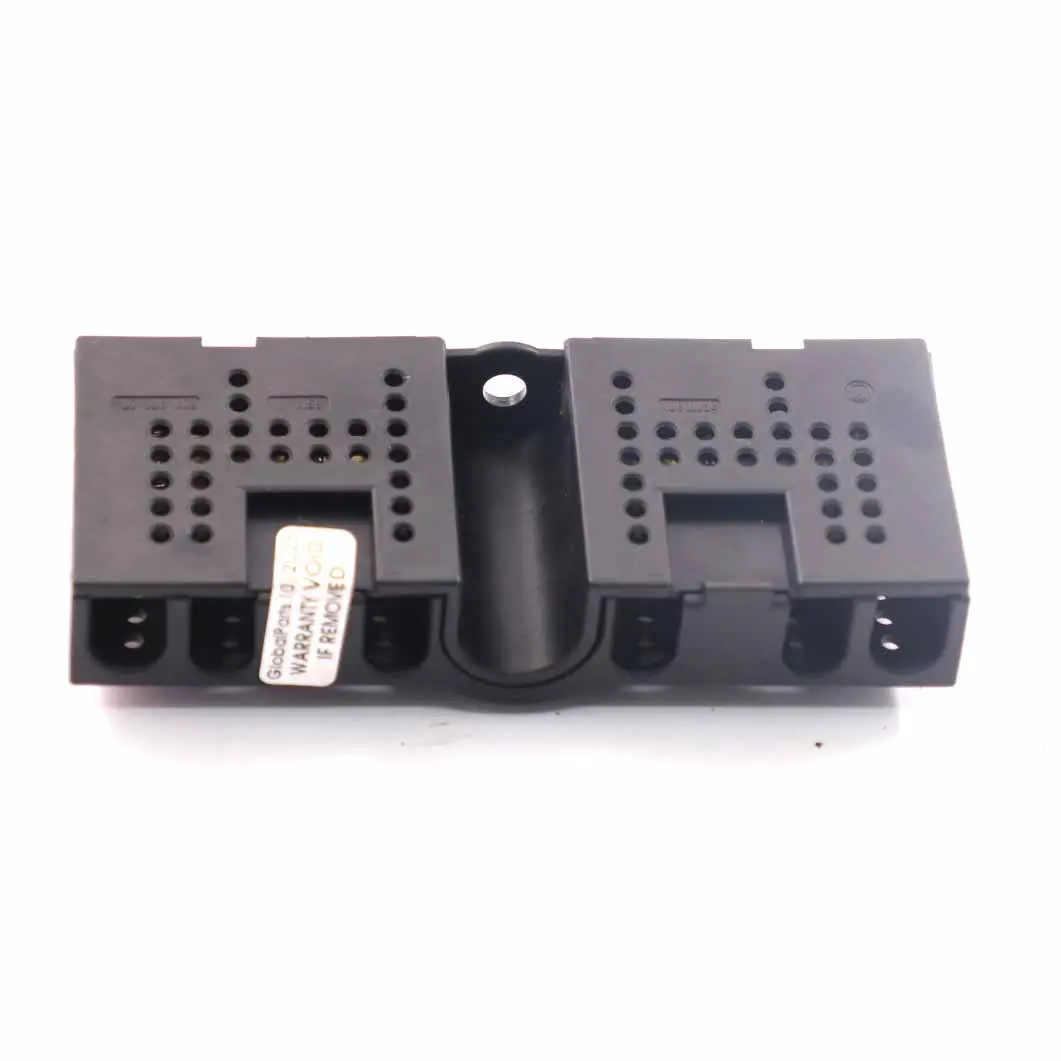 Battery Terminal Fuse Distribution Cable Cover Power Board VW Polo 9N - SKU 6Q0937517 - Part number 6Q0937517