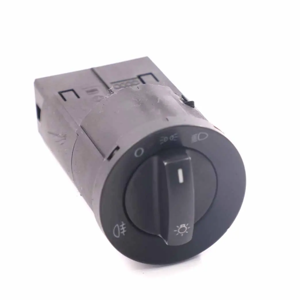 9N3 Faro Interruttore Pulsante Unità Nero per VW Volkswagen Polo 4 9N con numero di parte 6Q0941531B VW Volkswagen Polo 4 9N 9N3 Faro Interruttore Pulsante Unità Nero - SKU 6Q0941531B - Numero di parte 6Q0941531B