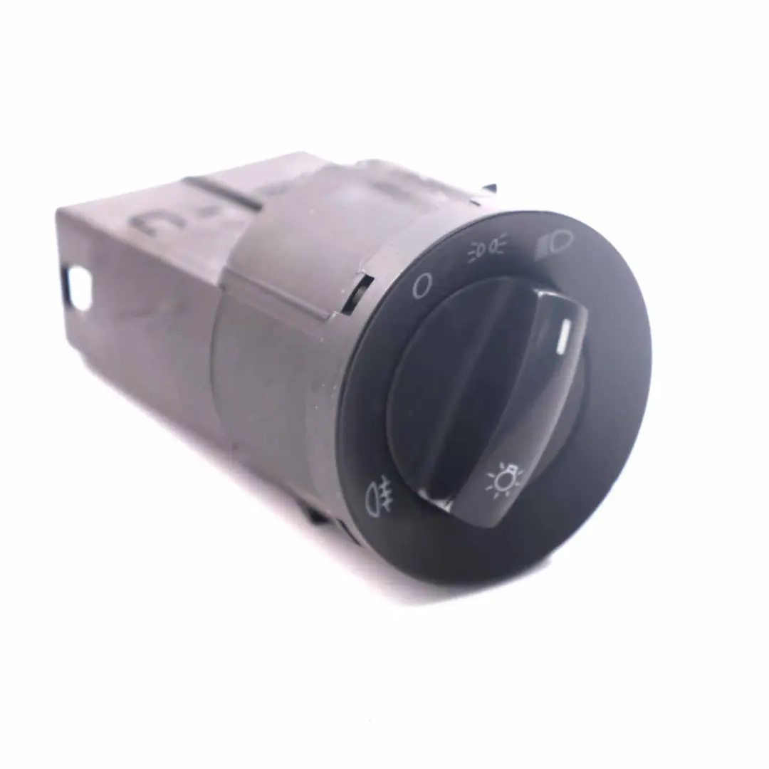 VW Polo 4 9N Interruptor de las luces delanteras Botón Unidad Negro - SKU 6Q0941531B - Número de pieza 6Q0941531B