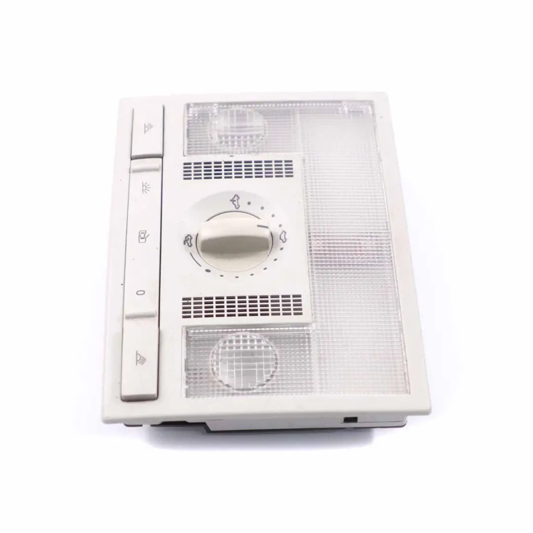 Luce del tetto Lampada anteriore Pannello interno Grigio per VW Polo 4 9N con numero di parte 6Q0947105 VW Polo 4 9N Luce del tetto Lampada anteriore Pannello interno Grigio - SKU 6Q0947105 - Numero di parte 6Q0947105