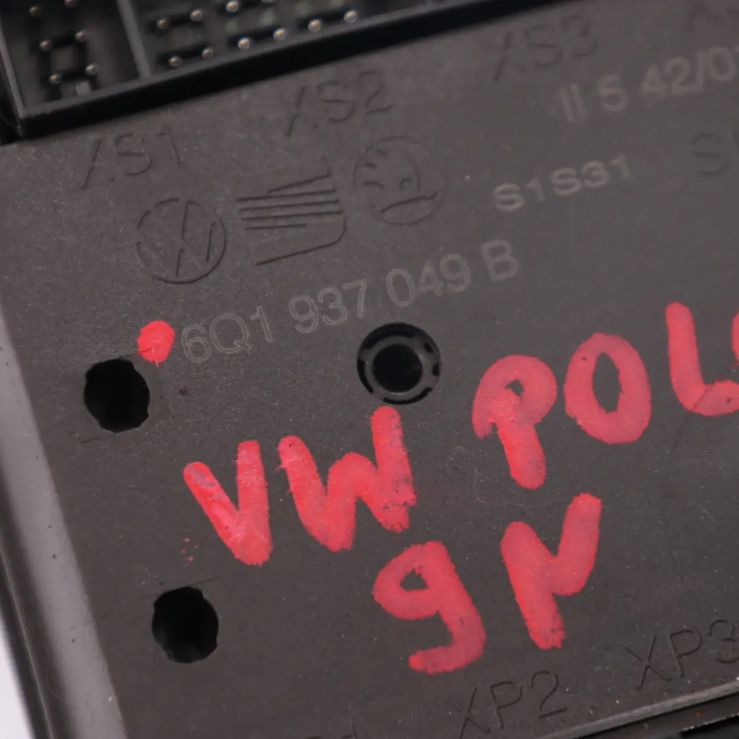 Steuergerät Bordnetzsteuergerät Modul BCM für VW Polo 4 9N Seat Ibiza mit Teilenummer 6Q1937049B VW Polo 4 9N Seat Ibiza Steuergerät Bordnetzsteuergerät Modul BCM - SKU 6Q1937049B - Teilenummer 6Q1937049B