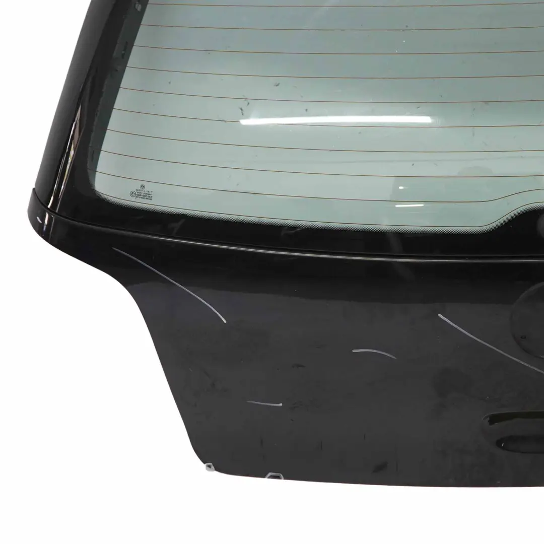 VW Polo IV 9N Klapa Bagażnika Black Magic LC9Z - SKU 6Q6827025Q-BLM - Numer Części 6Q6827025Q