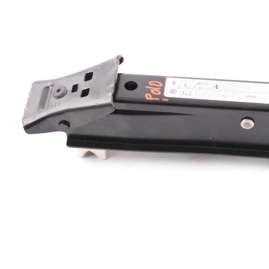 Lifting Jack Emergency Wheel Lift Tool to VW Volkswagen Polo 6R 5 Car with Part number 6R0011031C VW Volkswagen Polo 6R 5 Car Lifting Jack Emergency Wheel Lift Tool - SKU 6R0011031C - Part number 6R0011031C