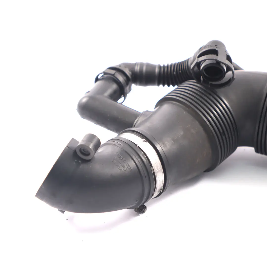 Przewód Wąż Rura Powietrza do Volkswagen VW Polo 5 1.2 TDI o numerze 6R0129654C Volkswagen VW Polo 5 1.2 TDI Przewód Wąż Rura Powietrza - SKU 6R0129654C - Numer Części 6R0129654C