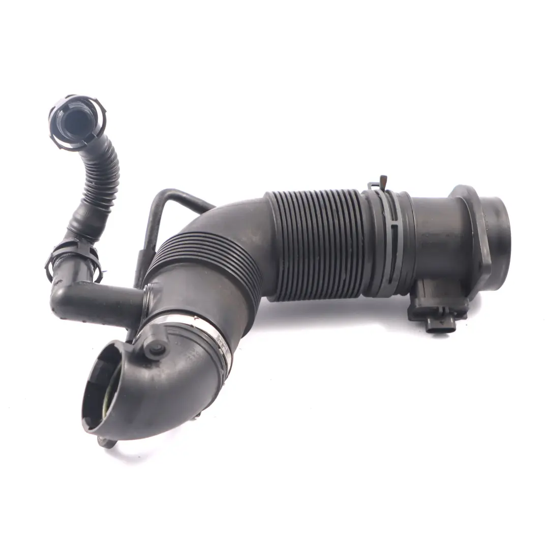 Tubo de admisión de aire para VW Volkswagen Polo 5 1.2 TDI Diesel con número de pieza 6R0129654C VW Volkswagen Polo 5 1.2 TDI Diesel Tubo de admisión de aire - SKU 6R0129654C - Número de pieza 6R0129654C