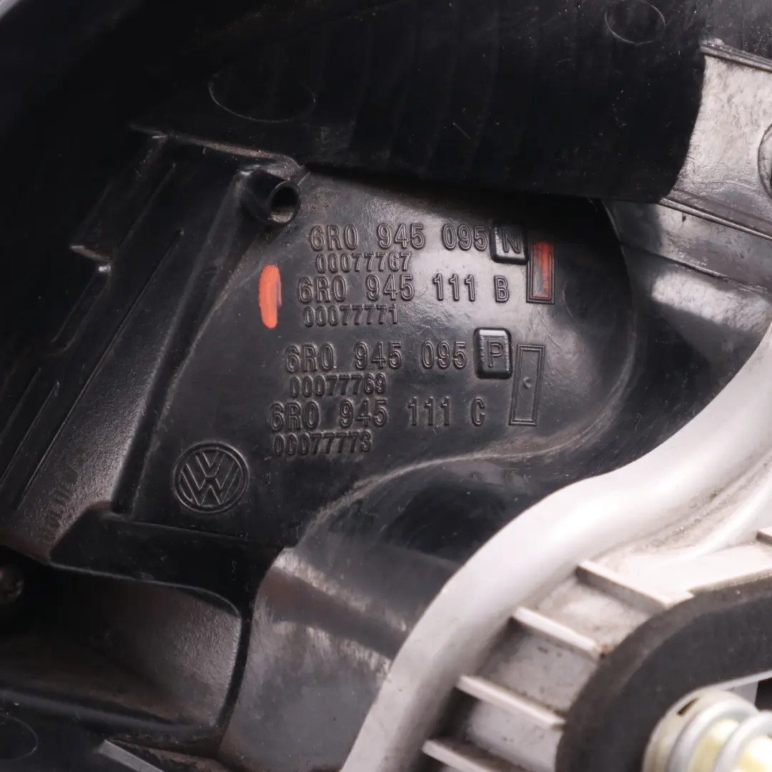 Luz Trasera Izquierda Lámpara Panel Lateral para VW Volkswagen Polo 6R 5 con número de pieza 6R0945095P VW Volkswagen Polo 6R 5 Luz Trasera Izquierda Lámpara Panel Lateral - SKU 6R0945095P - Número de pieza 6R0945095P
