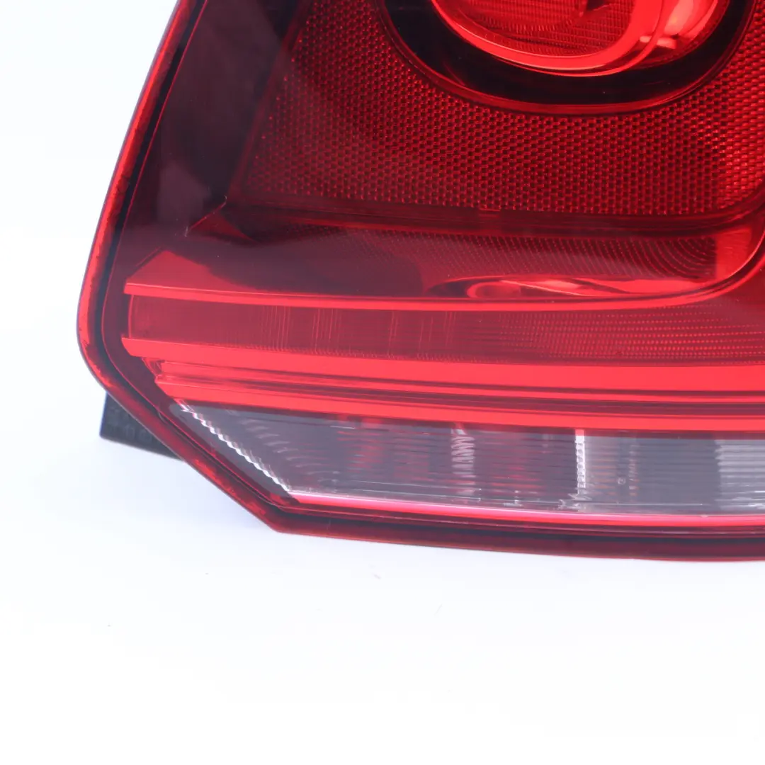 Tail Light Right O/S Lamp Side Panel to VW Volkswagen Polo 6R 5 Rear with Part number 6R0945096P VW Volkswagen Polo 6R 5 Rear Tail Light Right O/S Lamp Side Panel - SKU 6R0945096P - Part number 6R0945096P