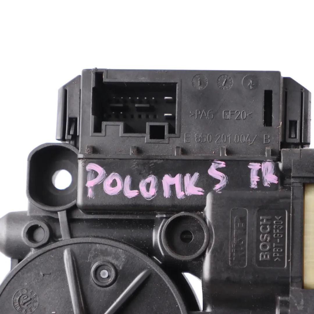 Lève-vitre Moteur Porte Avant Droite pour Volkswagen Polo 6R 5 à propos du numéro de pièce 6R0959802AB Volkswagen Polo 6R 5 Lève-vitre Moteur Porte Avant Droite - SKU 6R0959802AB - Numéro de pièce 6R0959802AB