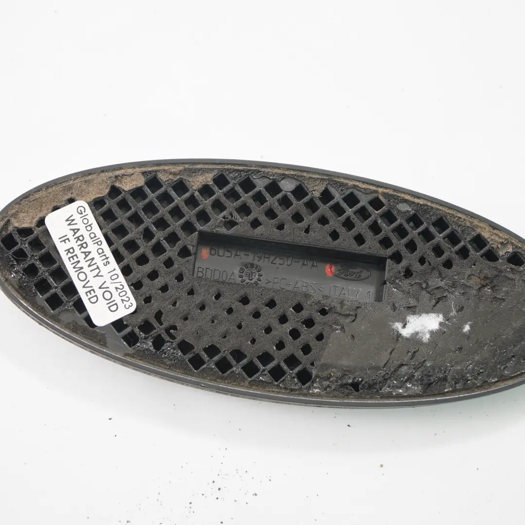 Mk4 Heckabzeichen Emblem Kofferraumklappe Logo für Ford Mondeo mit Teilenummer 6U5A-19H250-AA Ford Mondeo Mk4 Heckabzeichen Emblem Kofferraumklappe Logo - SKU 6U5A-19H250-AA - Teilenummer 6U5A-19H250-AA
