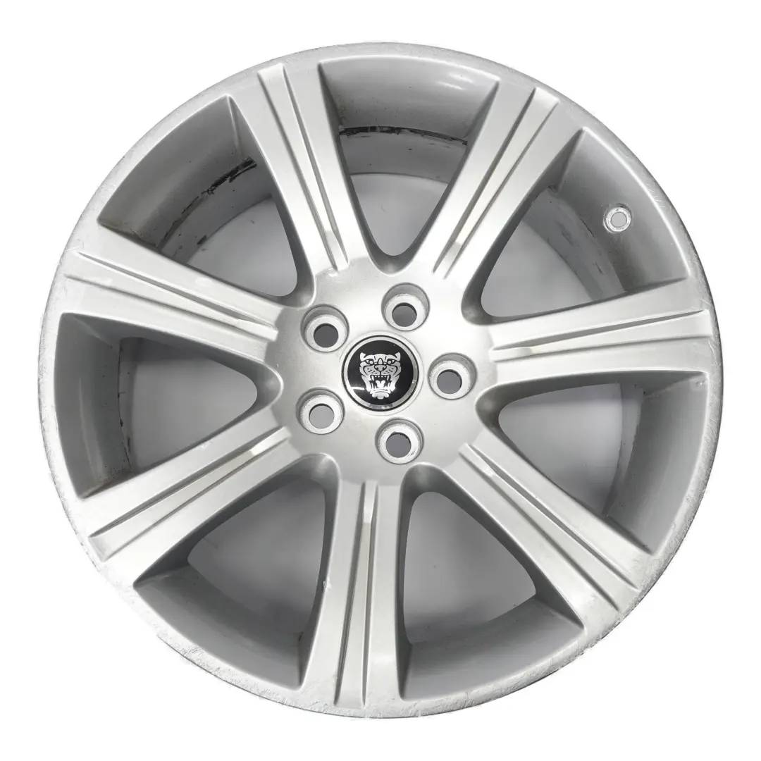 Silberne Leicht metall felge 18" 8.5J ET:49 für Jaguar XF X250 mit Teilenummer 6W831007AB Jaguar XF X250 Silberne Leicht metall felge 18" 8.5J ET:49 - SKU 6W831007AB-2 - Teilenummer 6W831007AB