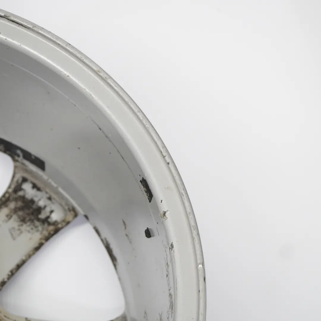 Jaguar XF X250 Silver Alloy Wheel Rim 18" 8.5J ET:49 to with Part number 6W831007AB Jaguar XF X250 Silver Alloy Wheel Rim 18" 8.5J ET:49 - SKU 6W831007AB-3 - Part number 6W831007AB