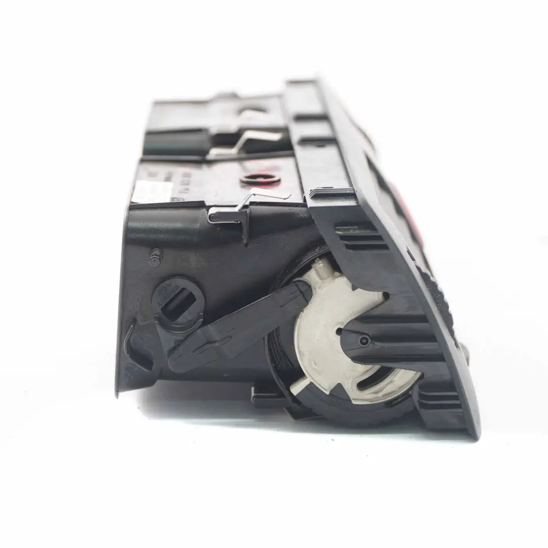 Skoda Fabia Mk1 Boîtier d'aération Interrupteur des feux de détresse - SKU 6Y0820951 - Numéro de pièce 6Y0820951
