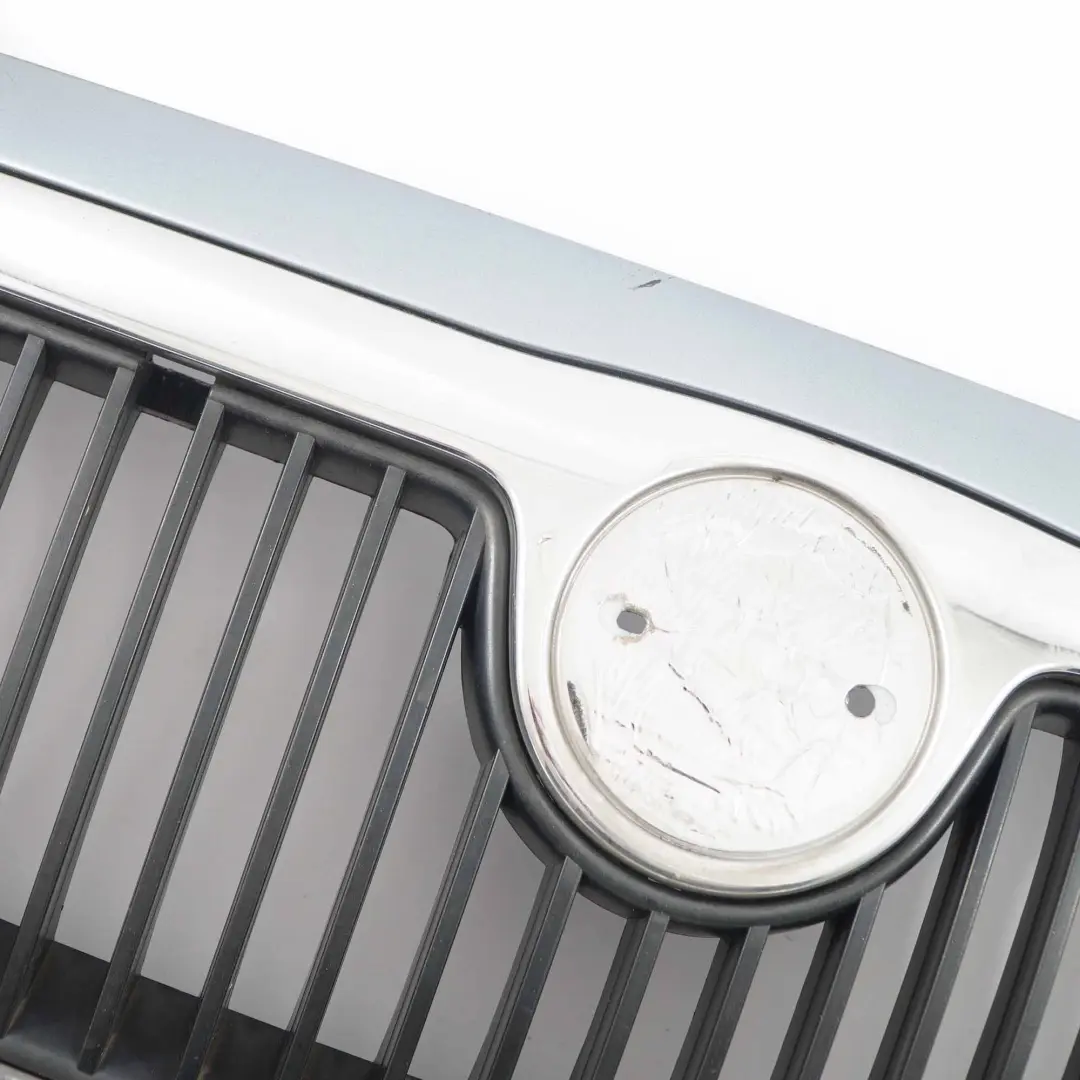 MK1 Motor haube Kühler grill Vorderseite platte Stein grau für Skoda Fabia mit Teilenummer 6Y0853668 Skoda Fabia MK1 Motor haube Kühler grill Vorderseite platte Stein grau - SKU 6Y0853668 - Teilenummer 6Y0853668