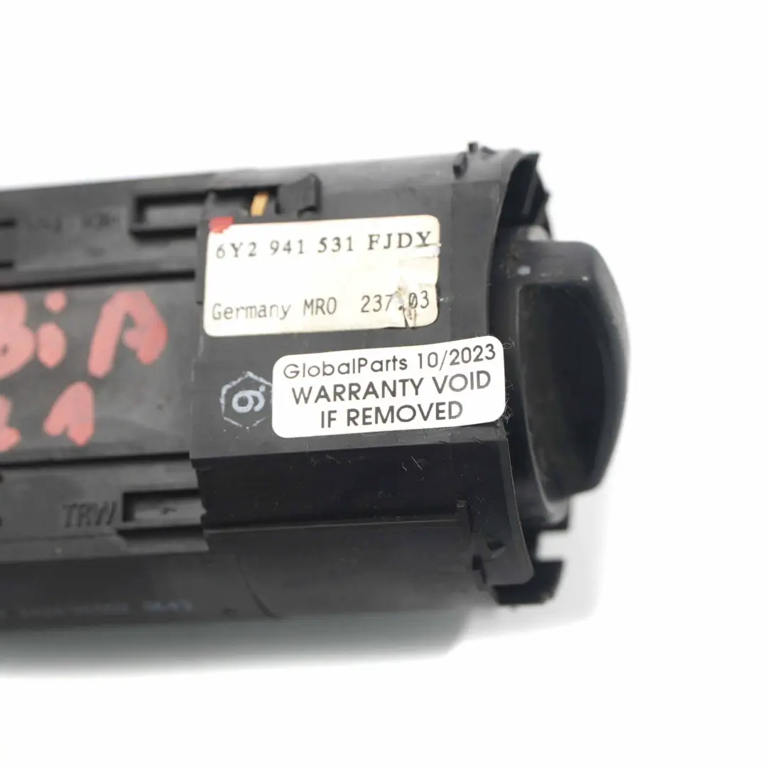 Skoda Fabia MK1 Faro Interruttore Pulsante Unità Nero - SKU 6Y0941531 - Numero di parte 6Y0941531