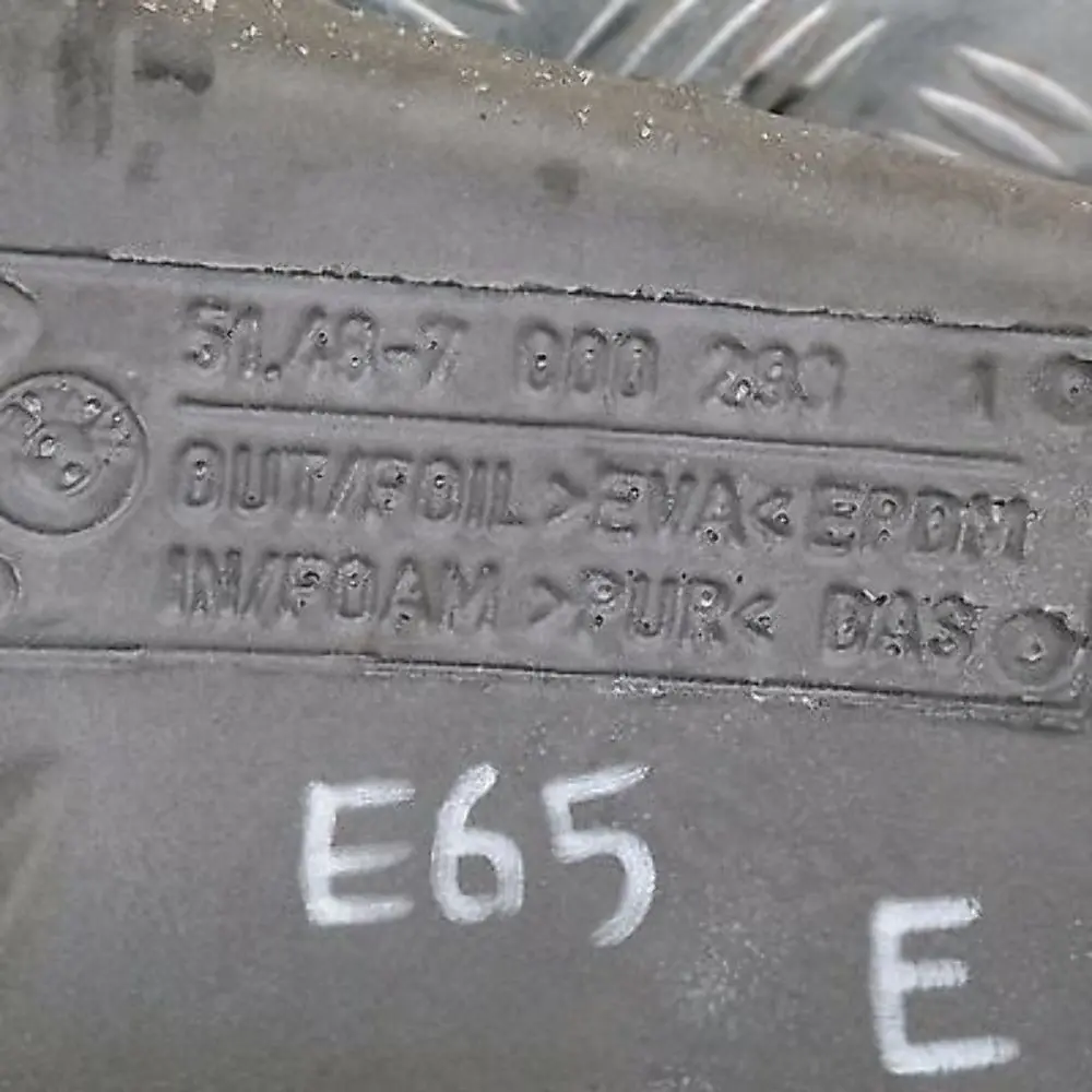  Wygłuszenie nadkola lewe tylne tył BMW 7 E65 eE6 - SKU 7000293 - Numer Części 51487000293