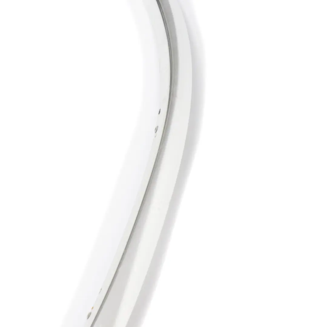 modanatura tetto striscia di drenaggio sinistra posteriore cromo per BMW E46 con numero di parte 7000517 BMW E46 modanatura tetto striscia di drenaggio sinistra posteriore cromo - SKU 7000517 - Numero di parte 7000517