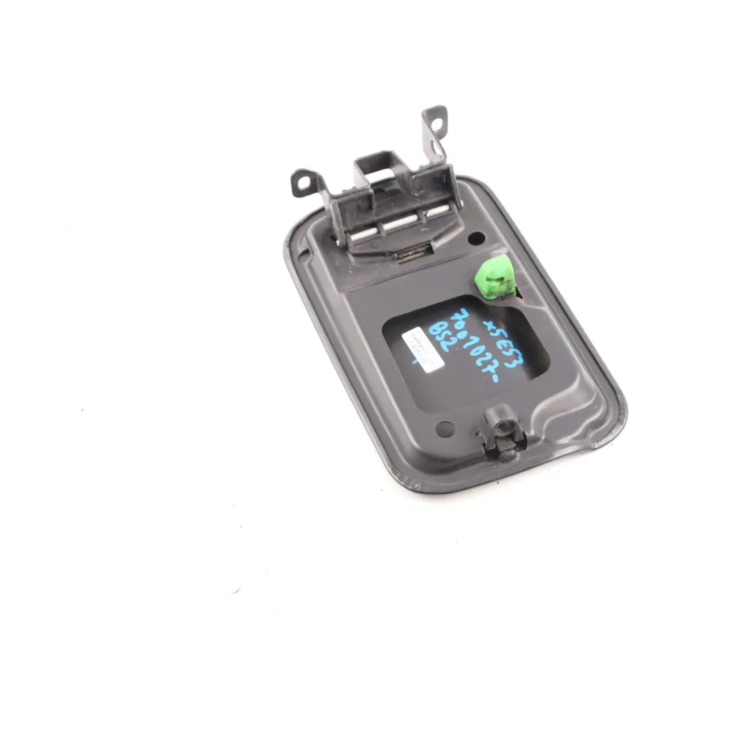 Fill In Flap Fuel Cover Trim Panel Black Sapphire Metallic to BMW X5 E53 with Part number 7001027 BMW X5 E53 Fill In Flap Fuel Cover Trim Panel Black Sapphire Metallic - SKU 7001027-BS2 - Part number 7001027