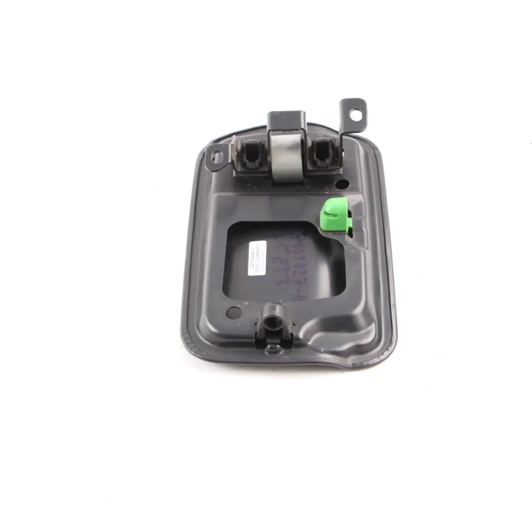 Fill In Flap Fuel Cover Zafiro Negro Metalizado para BMW E53 con número de pieza 7001027 BMW E53 Fill In Flap Fuel Cover Zafiro Negro Metalizado - SKU 7001027-BS - Número de pieza 7001027