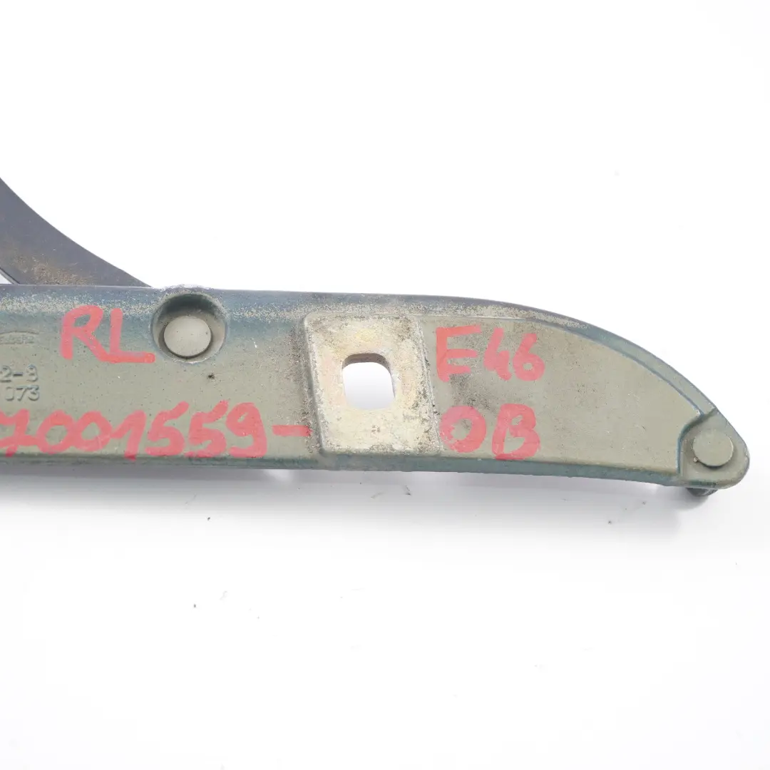 Bisagra Tapa Maletero Trasera Izquierda Orientblau - 317 8220073 para BMW E46 con número de pieza 7001559 BMW E46 Bisagra Tapa Maletero Trasera Izquierda Orientblau - 317 8220073 - SKU 7001559-OB - Número de pieza 7001559
