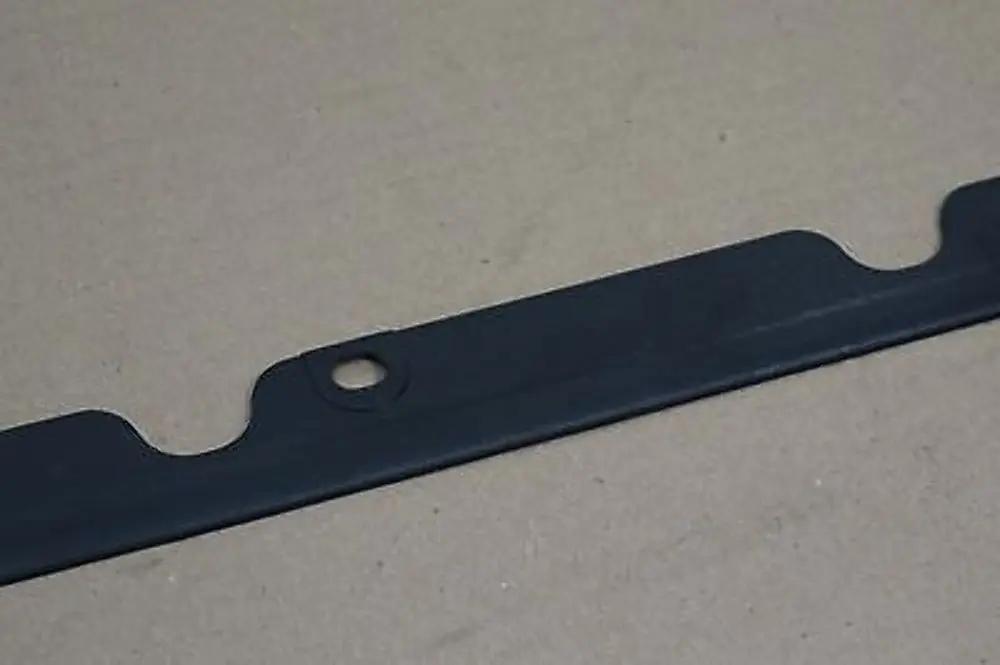 Blende Lackspalt Tür Vorne Links 5132 für BMW X5 er E53 mit Teilenummer 51327002969 BMW X5 er E53 Blende Lackspalt Tür Vorne Links 5132 - SKU 7002969 - Teilenummer 51327002969