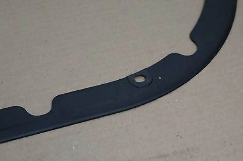 Trim slot door front left N/S 5132 to BMW X5 Series E53 Cover with Part number 51327002969 BMW X5 Series E53 Cover Trim slot door front left N/S 5132 - SKU 7002969 - Part number 51327002969