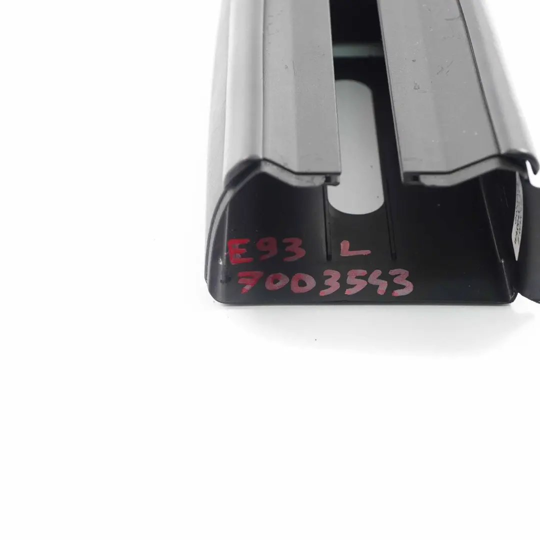 E94 Abdeckung Kopfstütze Links Vordersitzverkleidung Schwarz für BMW E93 mit Teilenummer 7003543 BMW E93 E94 Abdeckung Kopfstütze Links Vordersitzverkleidung Schwarz - SKU 7003543 - Teilenummer 7003543