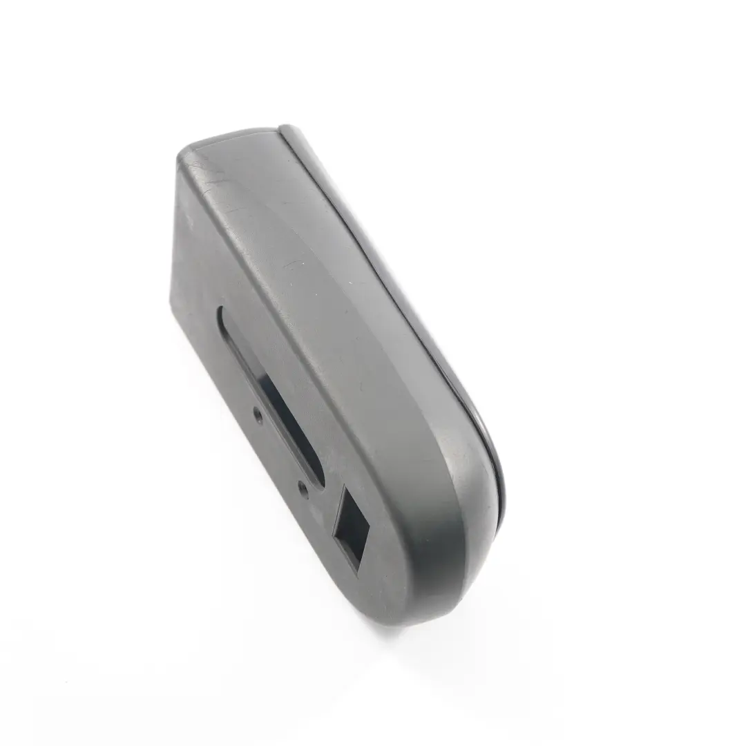 Couvre appui-tête Droite Garniture de siège avant noir pour BMW E64 E93 à propos du numéro de pièce 7003544 BMW E64 E93 Couvre appui-tête Droite Garniture de siège avant noir - SKU 7003544 - Numéro de pièce 7003544