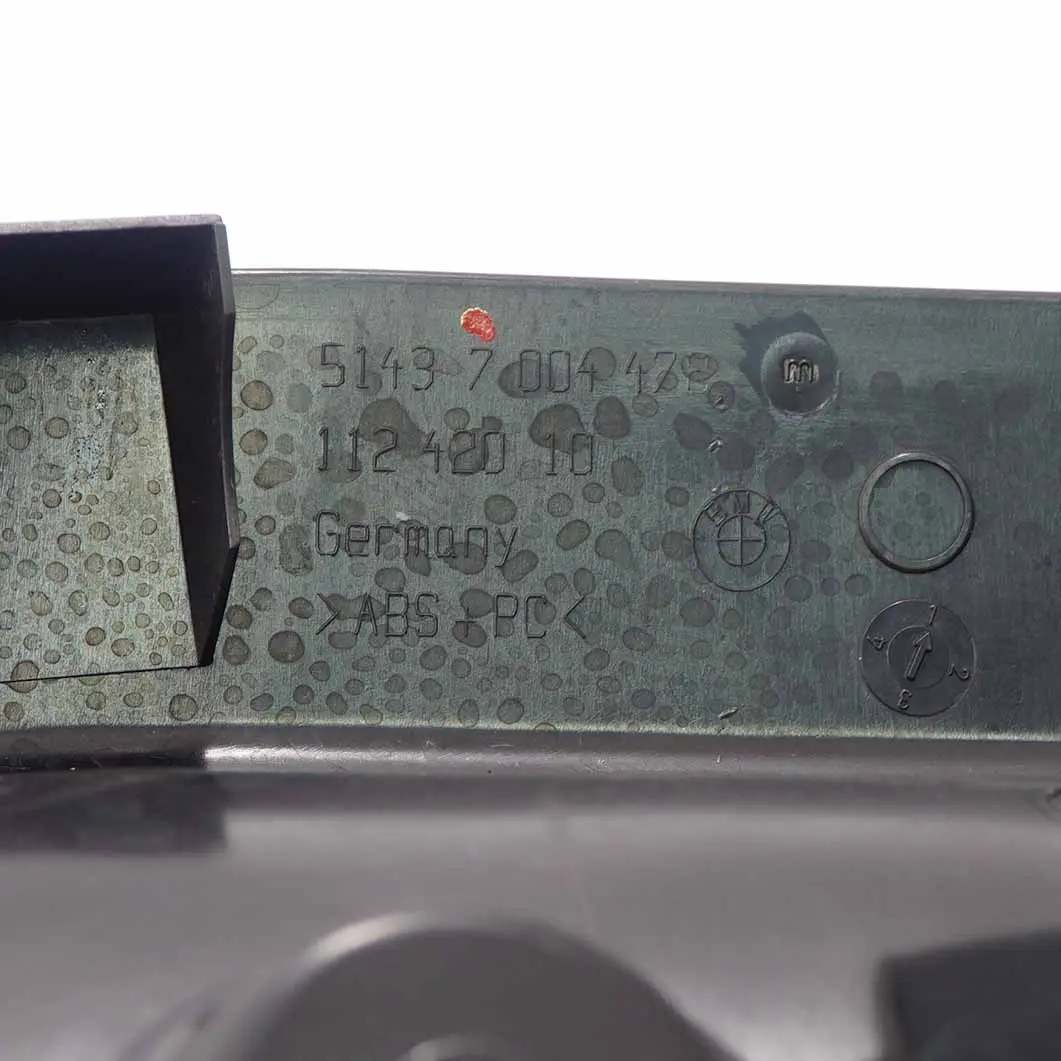 BMW E65 E66 Couverture Montant B en Bas A Droite Noir - SKU 7004478 - Numéro de pièce 7004478