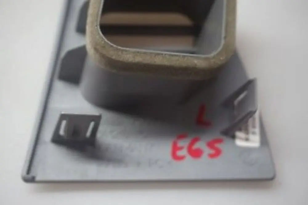 Covering Defroster Nozzle Left N/S Grey to BMW 7 Series E65 E66 E67 with Part number 64227007153 BMW 7 Series E65 E66 E67 Covering Defroster Nozzle Left N/S Grey - SKU 7007153 - Part number 64227007153