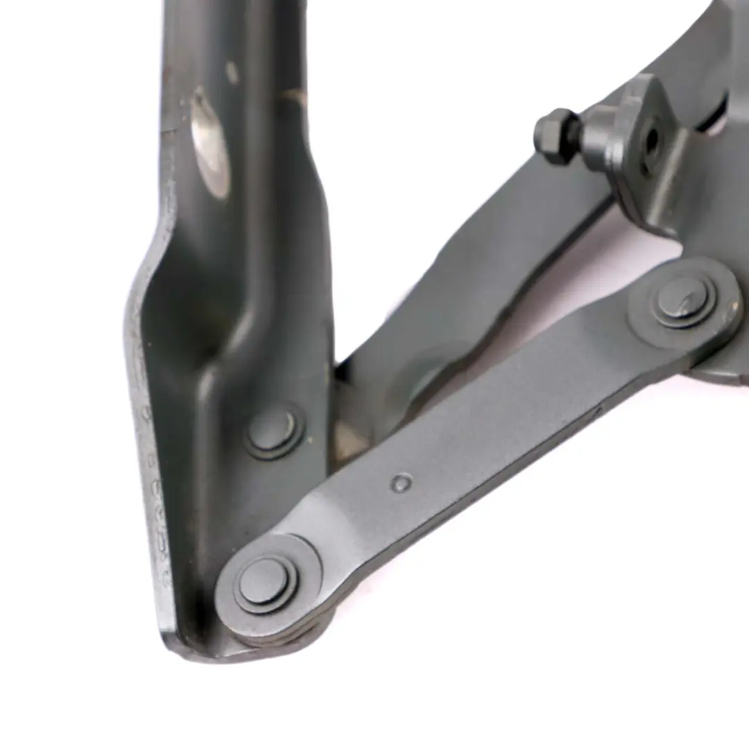 Left N/S Engine Hood Hinge Titangrau Titanium Grey to BMW 5 E60 E61 LCI with Part number 7008727 BMW 5 E60 E61 LCI Left N/S Engine Hood Hinge Titangrau Titanium Grey - SKU 7008727-TGR - Part number 7008727